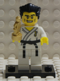 LEGO col030b Karate Master with all Accessories and Stand